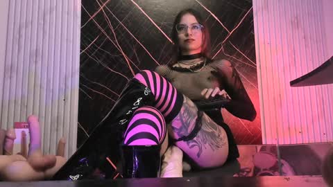 Snapshot of amber_blair chatting on December 6, 2024, 11:57 pm amber_blair online show from December 6, 2024, 11:57 pm