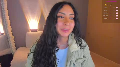 amber_curly online show from February 1, 2025, 5:05 pm