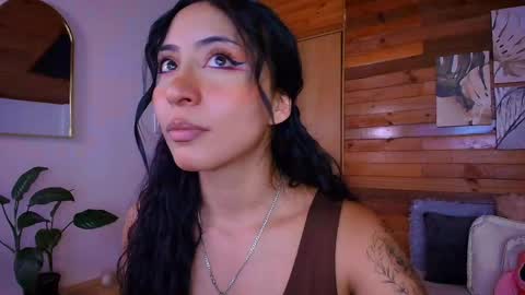 Snapshot of amber_curly chatting on May 20, 2026, 7:53 pm amber_curly online show from May 20, 2026, 7:53 pm