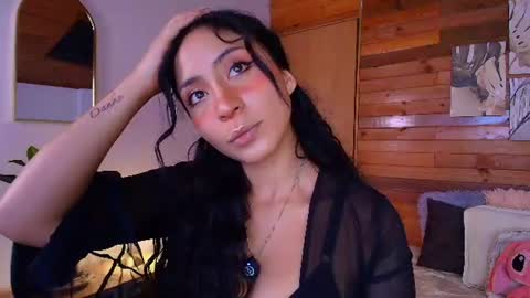 amber_curly online show from July 23, 2026, 9:02 pm