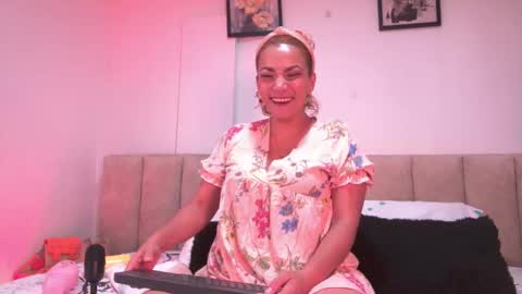 Snapshot of amber_demons chatting on November 4, 2025, 10:09 pm Amber Demons online show from November 4, 2025, 10:09 pm