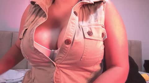 Snapshot of amber_demons chatting on February 8, 2026, 10:46 pm Amber Demons online show from February 8, 2026, 10:46 pm