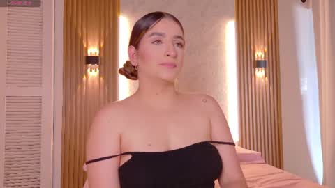 Snapshot of amber_gibsson2 chatting on June 16, 2026, 5:37 pm Amber online show from June 16, 2026, 5:37 pm