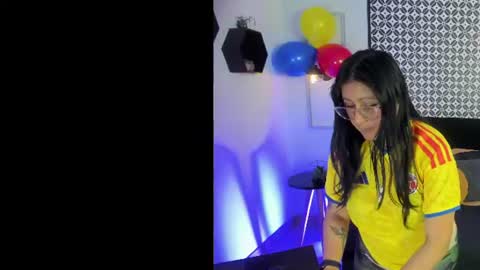 Amber online show from June 18, 2026, 5:08 am