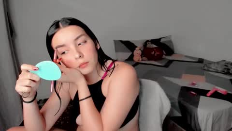 Snapshot of amber_landy1 chatting on January 15, 2025, 10:57 pm amber online show from January 15, 2025, 10:57 pm