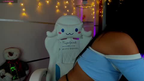 Snapshot of amber_villalobos chatting on December 22, 2024, 3:55 am Tell me Amber online show from December 22, 2024, 3:55 am