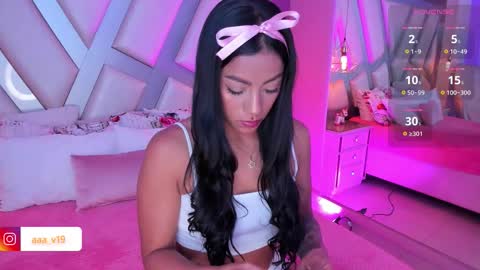 Snapshot of amber_villalobos chatting on September 24, 2025, 4:38 am Tell me Amber online show from September 24, 2025, 4:38 am