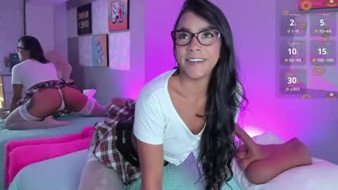 Tell me Amber online show from April 25, 2026, 3:53 am