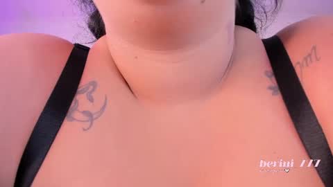 Snapshot of amberinihoffman chatting on June 21, 2026, 11:46 am Amber online show from June 21, 2026, 11:46 am