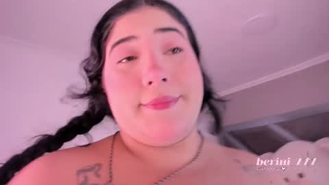 Snapshot of amberinihoffman chatting on July 17, 2026, 11:39 am Amber online show from July 17, 2026, 11:39 am
