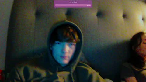 AmberIsPurple online show from December 31, 2024, 2:40 am