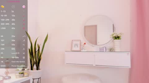 Snapshot of amberlowell chatting on January 29, 2025, 12:43 am Amber online show from January 29, 2025, 12:43 am