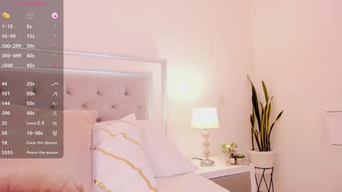 Snapshot of amberlowell chatting on March 11, 2025, 12:54 am Amber online show from March 11, 2025, 12:54 am