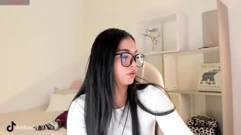 Amber online show from October 20, 2025, 2:50 pm