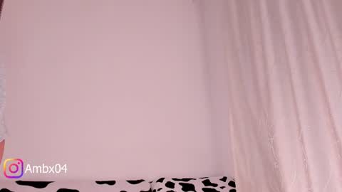 Snapshot of ambermiller04 chatting on June 10, 2026, 10:25 am Amber online show from June 10, 2026, 10:25 am
