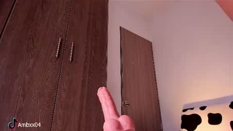 Amber online show from July 28, 2026, 7:39 pm