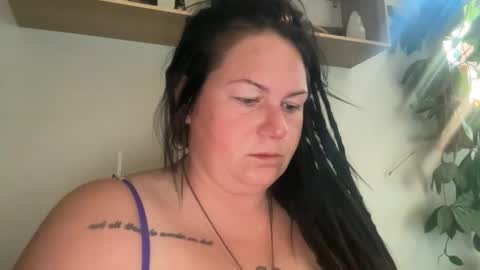 ambermoss7 online show from May 5, 2026, 2:25 pm
