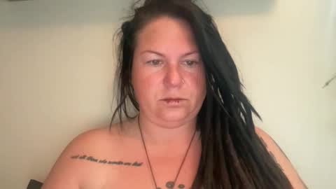 ambermoss7 online show from May 8, 2026, 4:01 pm