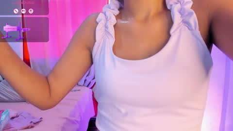 Snapshot of amberr_sweet_ chatting on June 22, 2026, 9:45 pm Amberr Sweet online show from June 22, 2026, 9:45 pm