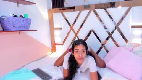 Amber online show from February 28, 2025, 6:52 pm