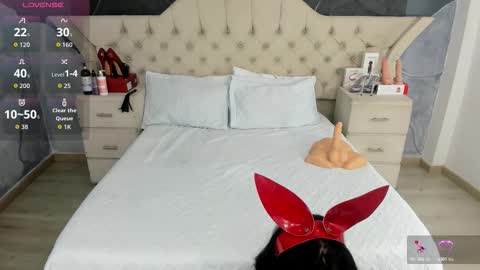 Amber Grey online show from September 26, 2025, 7:07 pm