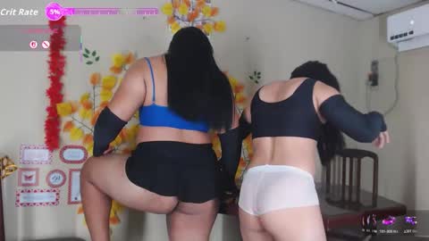 Snapshot of amberrsweet15 chatting on October 23, 2025, 11:03 pm Amber and Jim online show from October 23, 2025, 11:03 pm