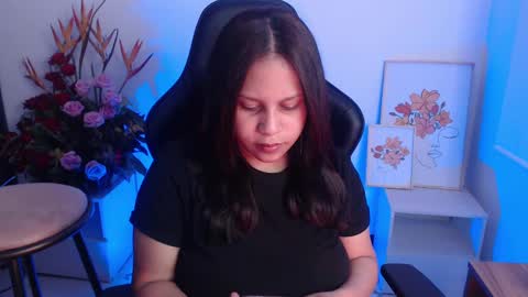 Snapshot of ambersmith98_ chatting on February 22, 2025, 5:57 pm Amber online show from February 22, 2025, 5:57 pm