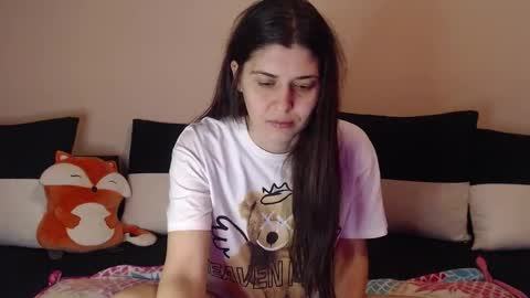 Snapshot of ambersweetiee chatting on January 9, 2026, 6:53 pm Amber online show from January 9, 2026, 6:53 pm