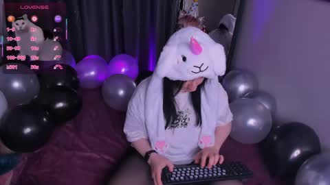 Snapshot of ame_core chatting on May 10, 2026, 9:53 pm Ame online show from May 10, 2026, 9:53 pm