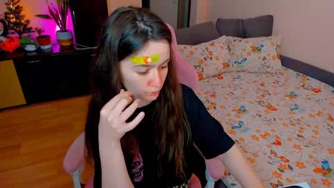 Snapshot of ameli_moon chatting on April 20, 2026, 3:48 pm Eileen online show from April 20, 2026, 3:48 pm