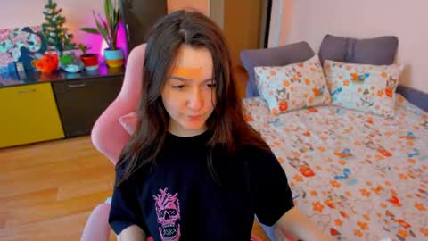 Snapshot of ameli_moon chatting on April 21, 2026, 9:59 am Eileen online show from April 21, 2026, 9:59 am