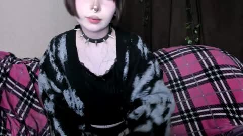 Snapshot of amelia__miller chatting on May 6, 2026, 6:46 pm Amelia online show from May 6, 2026, 6:46 pm