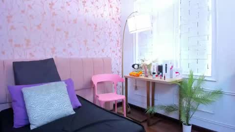 Amelia Adams online show from October 11, 2025, 3:21 pm