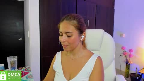 Snapshot of amelia_chillvibes chatting on January 7, 2025, 7:38 pm AMELIA online show from January 7, 2025, 7:38 pm