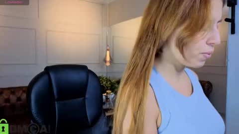 Snapshot of amelia_chillvibes chatting on September 14, 2025, 11:09 am AMELIA online show from September 14, 2025, 11:09 am