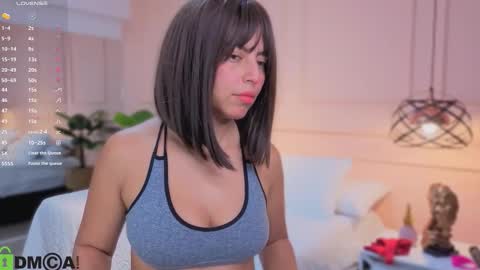 AMELIA online show from February 1, 2026, 11:42 am