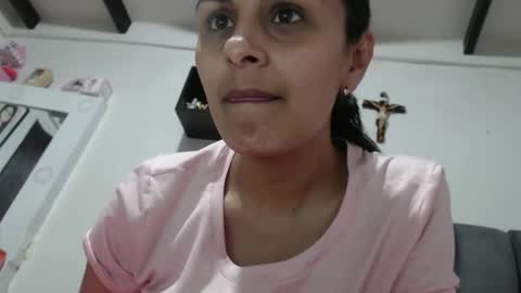 amelia online show from November 17, 2025, 4:29 am