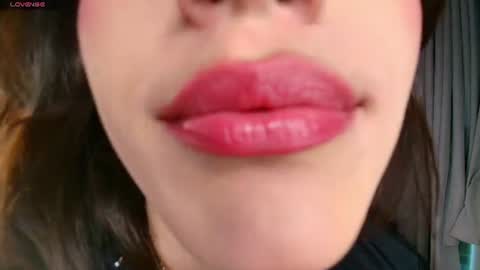 Snapshot of amelia_mee chatting on June 23, 2026, 7:34 pm amelia_mee online show from June 23, 2026, 7:34 pm