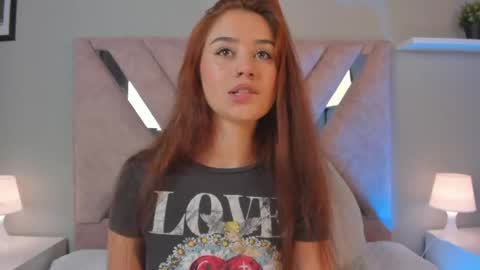 Snapshot of amelia_saenz_ chatting on May 12, 2026, 7:55 pm Amelia online show from May 12, 2026, 7:55 pm