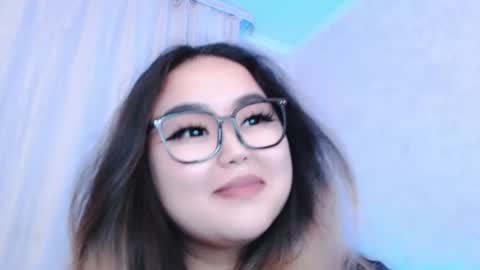 Amelia online show from June 14, 2026, 3:25 pm