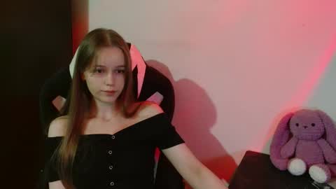amelia_sweeti online show from May 12, 2026, 9:34 pm
