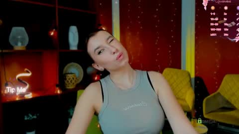 ameliaa_sweet online show from April 17, 2026, 11:24 am