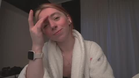 Snapshot of ameliamber0 chatting on February 7, 2025, 3:30 pm Amelia online show from February 7, 2025, 3:30 pm