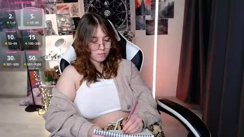 Snapshot of ameliameadd chatting on November 15, 2025, 9:28 am Amelia online show from November 15, 2025, 9:28 am