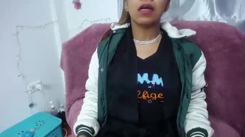 amelie brown online show from December 31, 2024, 12:25 pm