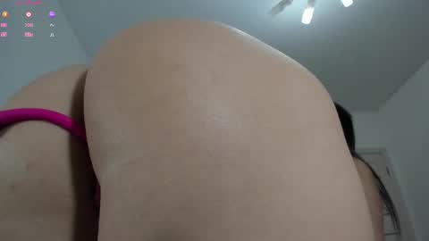 Snapshot of amelie_25 chatting on November 20, 2025, 11:48 pm amelie_25 online show from November 20, 2025, 11:48 pm