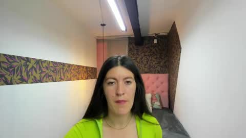Snapshot of ameliegray chatting on March 12, 2025, 6:00 pm A M E L I E online show from March 12, 2025, 6:00 pm
