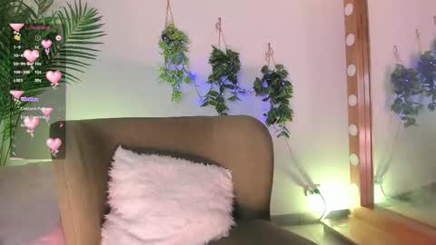 Amelie online show from March 8, 2026, 12:30 am