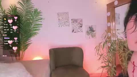 Amelie online show from June 25, 2026, 4:34 am