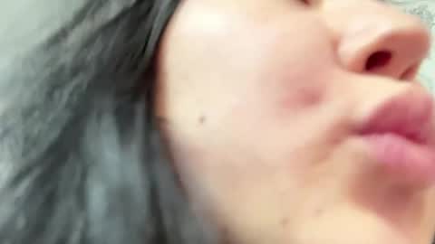 Ameliya online show from April 19, 2026, 9:17 pm